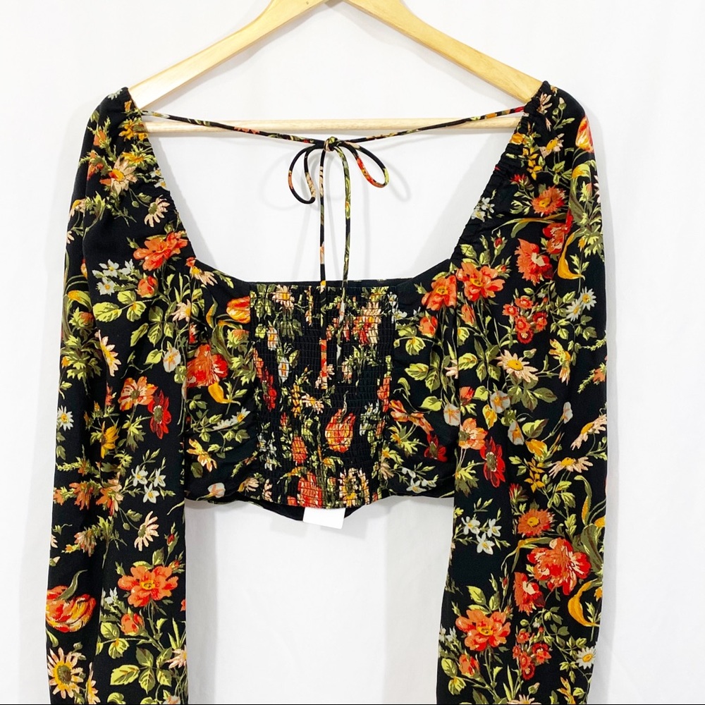 NEW UO Bambi Ruched Floral Puff Sleeve Blouse Top - Picture 8 of 13